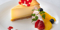 ベイクドチーズケーキ| キャステル | CASTEL ディズニー情報