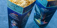 ポップコーン、レギュラーボックス （ソルト味）| キャステル | CASTEL ディズニー情報