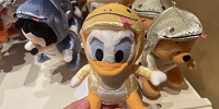 ドナルドぬいぐるみバッジ(ディズニーお正月グッズ2025)| キャステル | CASTEL ディズニー情報