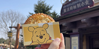 上海ディズニーの超人気食べ歩きグルメ「チポトレビーフボロネーゼパフ」| キャステル | CASTEL ディズニー情報