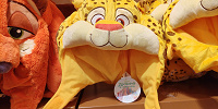 上海ディズニーズートピアグッズ：クロウハウザーのファンキャップ| キャステル | CASTEL ディズニー情報