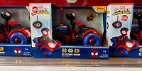 香港ディズニーマーベルグッズ：マイルスモラレスのラジコンカー| キャステル | CASTEL ディズニー情報