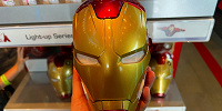 香港ディズニーマーベルグッズ：アイアンマスク型缶入りチョコレートキャンディ| キャステル | CASTEL ディズニー情報