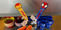 香港ディズニーマーベルグッズ：ミニスプーン（アイアンマン／スパイダーマン）| キャステル | CASTEL ディズニー情報