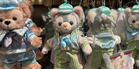 ぬいぐるみバッジ(ダッフィー20周年カラフルハピネスグッズ)| キャステル | CASTEL ディズニー情報