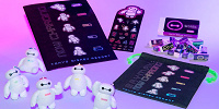 カラフルなネオンとベイマックスがデザインされたグッズ| キャステル | CASTEL ディズニー情報