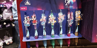 香港ディズニー20周年「ミッキー＆フレンズ・グランドセレブレーショングッズ」：ペンセット| キャステル | CASTEL ディズニー情報