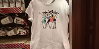香港ディズニー20周年DAICHI MIURAコラボグッズ：レディスTシャツ| キャステル | CASTEL ディズニー情報