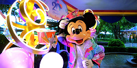 香港ディズニーのグリーティング20周年コスチュームのミッキー| キャステル | CASTEL ディズニー情報
