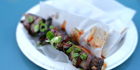 カリフォルニアアナハイムディズニー：ベンガルバーベキューの串焼きメニューはどれも絶品！| キャステル | CASTEL ディズニー情報