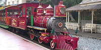 カリフォルニアアナハイムディズニーのアトラクション：ディズニーランド鉄道の駅「ニューオーリンズスクエア駅」| キャステル | CASTEL ディズニー情報
