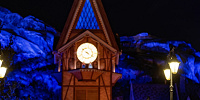ワールド・オブ・フローズンを歩くオラフ| キャステル | CASTEL ディズニー情報