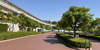 サウス側エントランス工事の様子（2026年5月撮影）| キャステル | CASTEL ディズニー情報