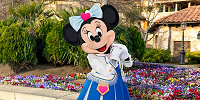 ディズニーシー・プラザで会えるミニー| キャステル | CASTEL ディズニー情報