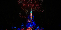 Reach for the Stars：Everlasting Dreams：大歓声のフィナーレです。| キャステル | CASTEL ディズニー情報