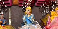 フィギュアキーチェーン| キャステル | CASTEL ディズニー情報