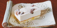 大納言の和三盆ケーキ| キャステル | CASTEL ディズニー情報