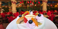 お誕生日や質問によって特別演出がある！| キャステル | CASTEL ディズニー情報