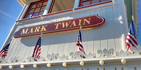 マークトゥエイン号のロゴ| キャステル | CASTEL ディズニー情報