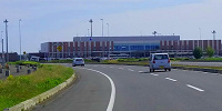 千葉から車で1時間半、茨城空港が見えてきました| キャステル | CASTEL ディズニー情報