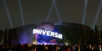 USJのシンボルの地球儀| キャステル | CASTEL ディズニー情報