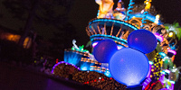 ディズニーの夜空に絵を♪アフター6にペンライトでおもしろ写真撮ってみた