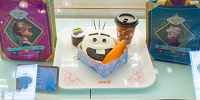 スーベニア| キャステル | CASTEL ディズニー情報
