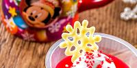 クリスマスマグカップ付き、ムース| キャステル | CASTEL ディズニー情報