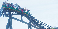 ジェットコースター「ザ・ドラゴン」| キャステル | CASTEL ディズニー情報