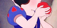 白い肌がとっても素敵ですね♡| キャステル | CASTEL ディズニー情報
