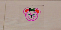 プラ板にシェリーメイを描きました| キャステル | CASTEL ディズニー情報