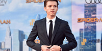 『スパイダーマン』でピーター・パーカーことスパイダーマン役を演じたトム・ホランド| キャステル | CASTEL ディズニー情報