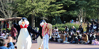 ドリーミング・アップに登場するペンギン・ウェイター| キャステル | CASTEL ディズニー情報