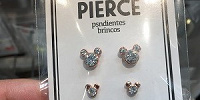 ミッキーシェイプピアス（ピンク）| キャステル | CASTEL ディズニー情報