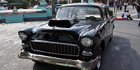 USJメルズドライブイン車／1955年型シェビー210| キャステル | CASTEL ディズニー情報