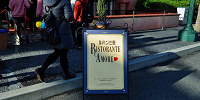 ユニバーサルクールジャパン2019「ルパン三世リストランテ・アモーレ」看板| キャステル | CASTEL ディズニー情報