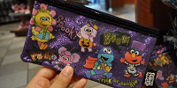 「HALLOWEEN　SESAME　STREET」キラキラペンケース| キャステル | CASTEL ディズニー情報