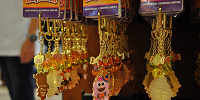 「KOWAKAWA HALLOWEEN」モッピーキーホルダー| キャステル | CASTEL ディズニー情報