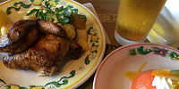 ロティサリーチキンはビールとの相性もグッド| キャステル | CASTEL ディズニー情報