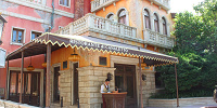 運河沿いのレストラン| キャステル | CASTEL ディズニー情報