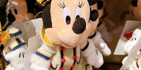 ミニーぬいぐるみバッジ| キャステル | CASTEL ディズニー情報