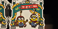 MINION MERRY CHRISTMASチャームセット（2個セット）| キャステル | CASTEL ディズニー情報
