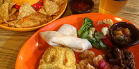 美味しいメキシコ料理が食べられる♪| キャステル | CASTEL ディズニー情報