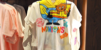 MINIONS TRAVELフード付きTシャツ（キッズ）| キャステル | CASTEL ディズニー情報