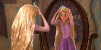 映画で描かれているのは、ラプンツェルの何歳の誕生日？| キャステル | CASTEL ディズニー情報
