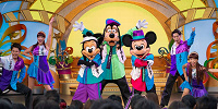 開催時間※ショー開催時の写真| キャステル | CASTEL ディズニー情報