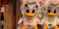 デイジーぬいぐるみバッジ| キャステル | CASTEL ディズニー情報