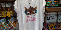 ピーチ姫のスパンコールTシャツ| キャステル | CASTEL ディズニー情報