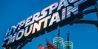 夜の雰囲気がおすすめ！| キャステル | CASTEL ディズニー情報