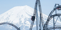 ジェットコースターと富士山| キャステル | CASTEL ディズニー情報